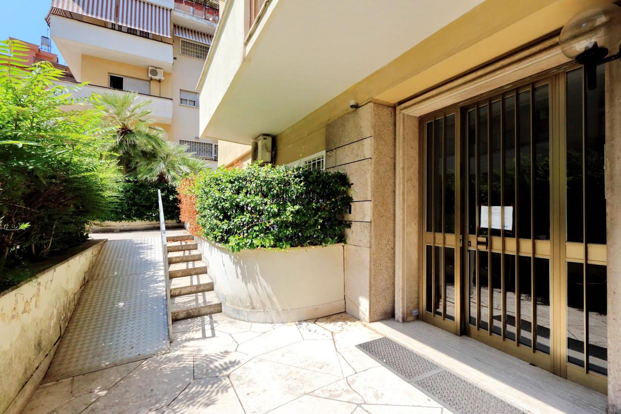St Peter 1- Pretty Cozy Apartment โรม ภายนอก รูปภาพ